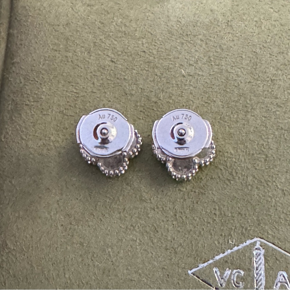 Van Cleef and Arpels Sweet Alhambra Earstuds Turquoise - Picture 6 of 10